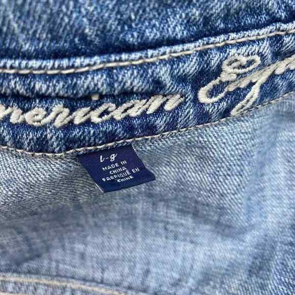 American Eagle Denim Trucker Jacket Womens Large Blue Jean Distressed - Picture 7 of 10